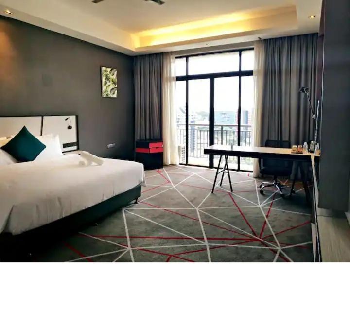 M101 Dang Wangi Remote Work-friendly Pangsapuri Kuala Lumpur
